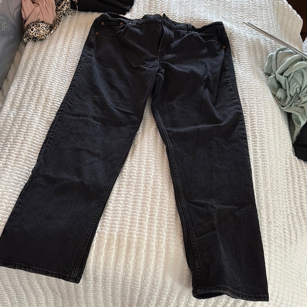 Women’s Black Jeans straight leg